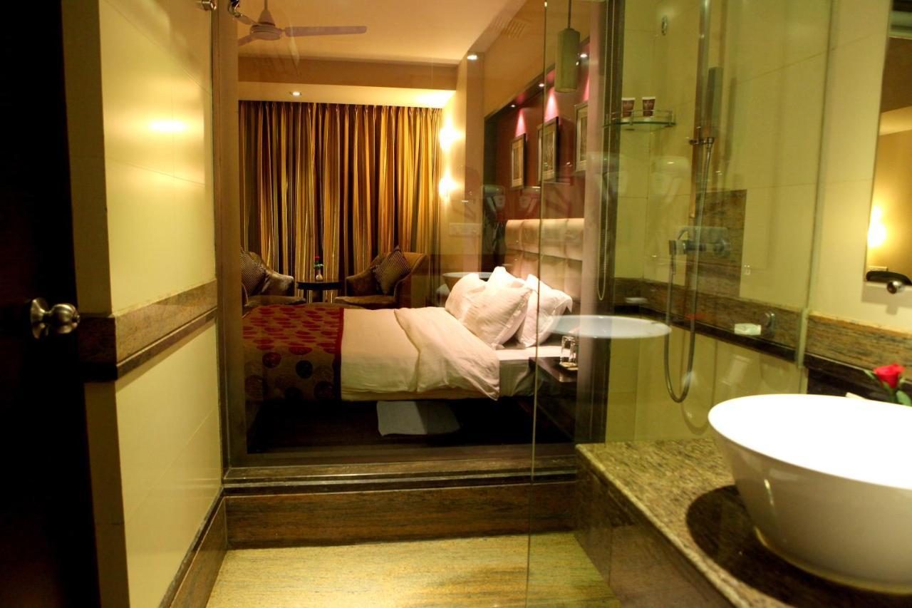 Lords Plaza 3*